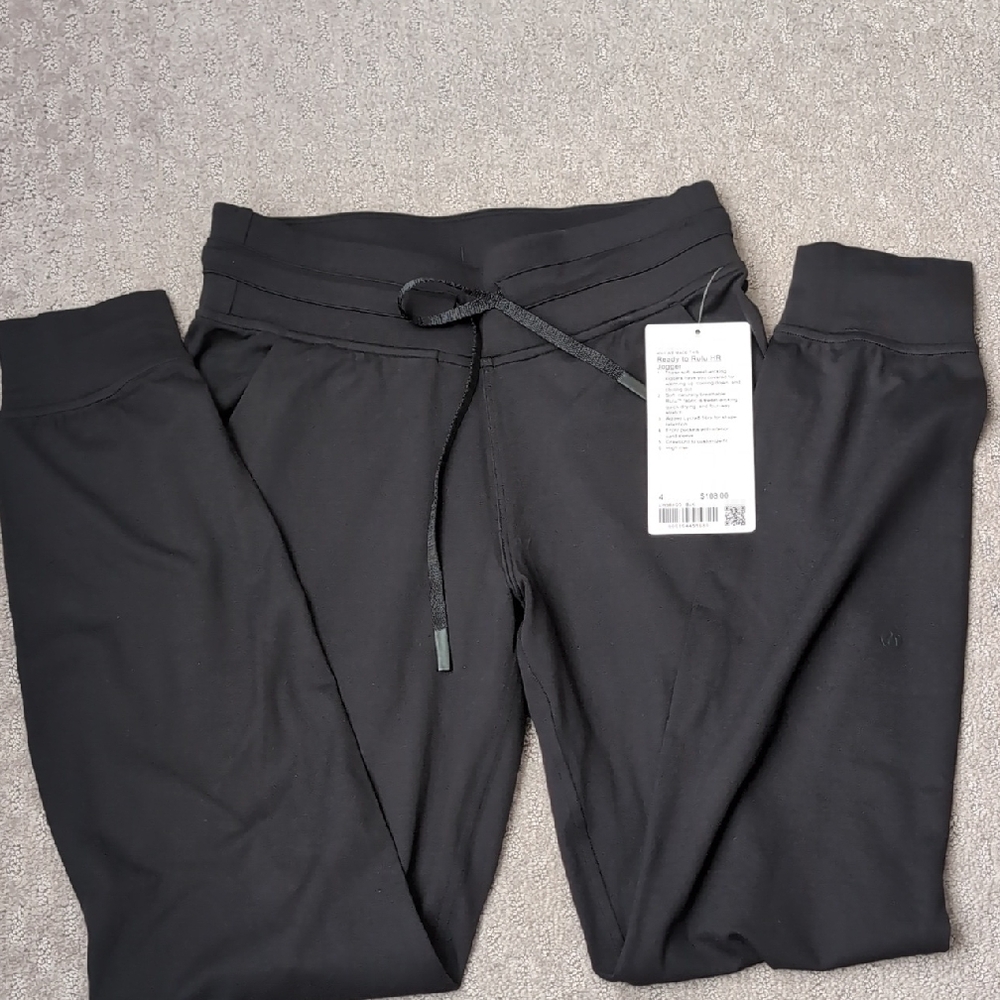 Lululemon Ready To Lulu HR Jogger Pants Size 4